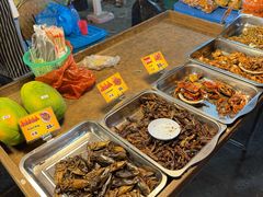 -瓦洛洛传统市场