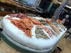 -肥肥牛鲜蚝海鲜自助(红山店)