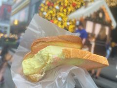 -詹爷爷乌节路街头冰淇淋