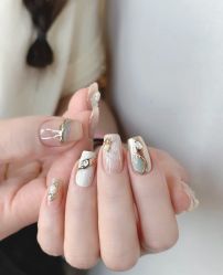 -桃色美甲沙龙