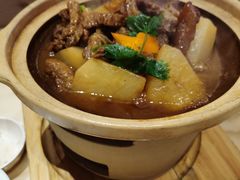 料理萝卜牛腩-锦粤宫·精致粤菜(深圳北站店)
