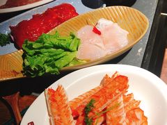 -老牌坊云南鱼豆花火锅(哈西万达店)