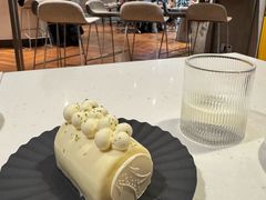 -潮一不贰·法式甜品·生日蛋糕·西式简餐(外滩店)