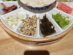 -怪噜范·老贵阳街头名小吃(汇金星力城店)