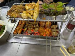 -老广烧烤(骆驼山康馨园店)