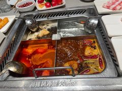 番茄锅底-海底捞火锅(六合天街店)