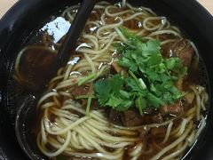 -李先生牛肉面大王(北京站售票厅餐厅)