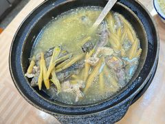 -巫记鸡饭店