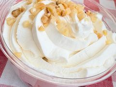 -红宝石·鲜奶小方·海派西点房(开鲁店)