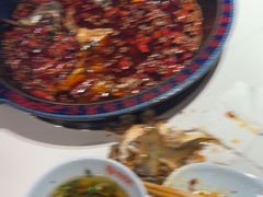 -何师傅美蛙鱼头(汉街店)