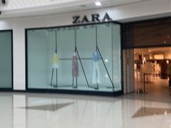 -ZARA(红谷滩万达店)
