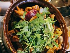 -胡须佬鸡煲四季火锅(海雅缤纷城店)