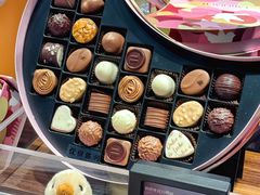 -Laderach 莱德拉(上海环贸iapm店)