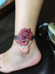 -Black Tattoo Studio