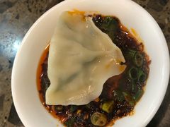 -周家大连水饺(美专校街店)