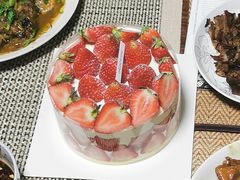 草莓淡奶油蛋糕-小苍兰风铃草蛋糕甜品(沈阳店)