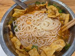 -柳州肥姨妈大骨螺蛳粉(老闵行店)