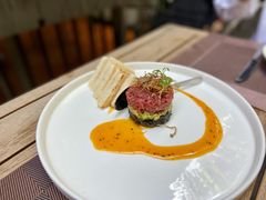 牛肉塔塔配牛油果黑橄榄酱-Solo(衡山路店)