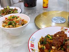 -红色湘菜馆(春风店)