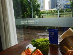 -东海怡品海鲜豆捞(舟宿夜江店)