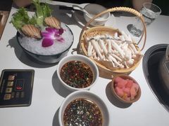 -烹然四季椰子鸡火锅(姚家园万象汇店)