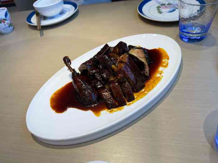 东大方·传统苏杭味(武康河滨店)
