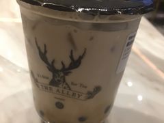 -THE ALLEY 鹿角巷(华润万象城店)