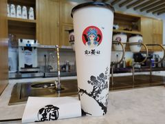 -霸王茶姬(五一路店)