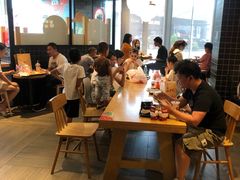 -肯德基(黄岩吾悦店)