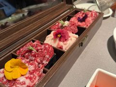 -左庭右院鲜牛肉火锅黑金店(陆家嘴中心店)