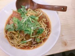 半筋半肉牛肉麵-厝内小眷村(天河南一路店)