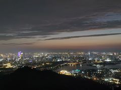 -紫金山山顶公园