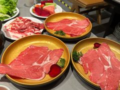 -山焱·炭火自助烤肉(周浦万达店)