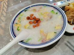 荔湾艇仔粥-银记肠粉店(北京路店)