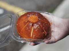 sambal&nbsp;garlic&nbsp;bomb-Keong Saik Bakery