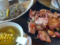 -隔壁老王·家常云南菜(花巷店)