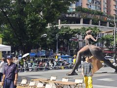 -福田卓悦INTOWN购物中心