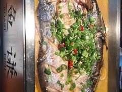 湄公鱼-鱼谦脆皮烤鱼(华阳城店)