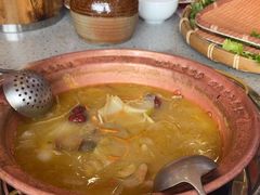 -阿婆情腊排骨火锅(金虹路店)