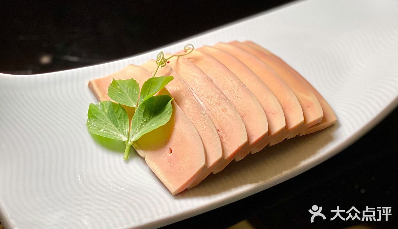 米其林黑珍珠双星 吃出爱的滋味[爱心]