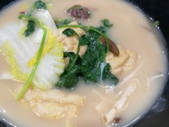 -麻小劲菌汤麻辣烫(体育西路店)