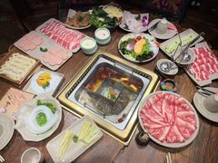 -东巴人鱼豆花火锅(幸福街店)