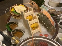 -雍和会海鲜姿造自助(湖东路店)