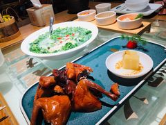 红烧乳鸽-大鸽饭(北京路店)