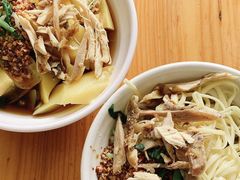 -再回首鸡肉米线(人民路一店)