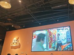-HUZI虎滋精酿餐吧(京西大悦城店)