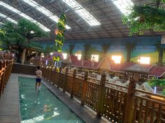 -沈阳龙润夏宫温泉水乐园