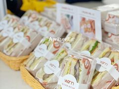 -Cafe on warm(丹霞店)