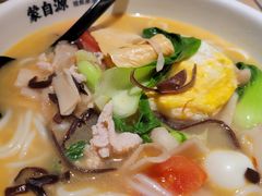 -蒙自源米线大王(东站店)