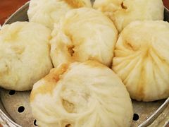 -胡成记口蘑龙眼包子(盐道街店)